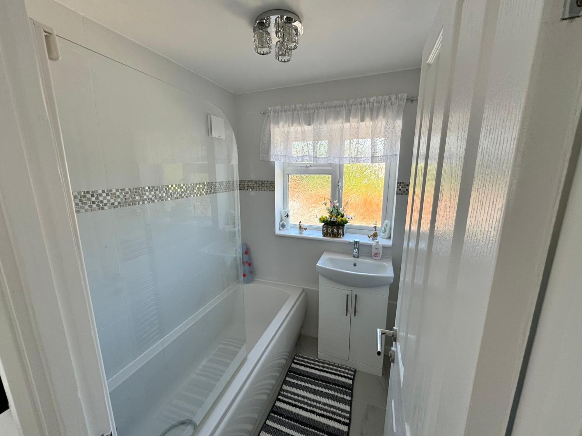 Modern 3-Bed Hideaway Near Westgate With Parking Villa Canterbury Buitenkant foto