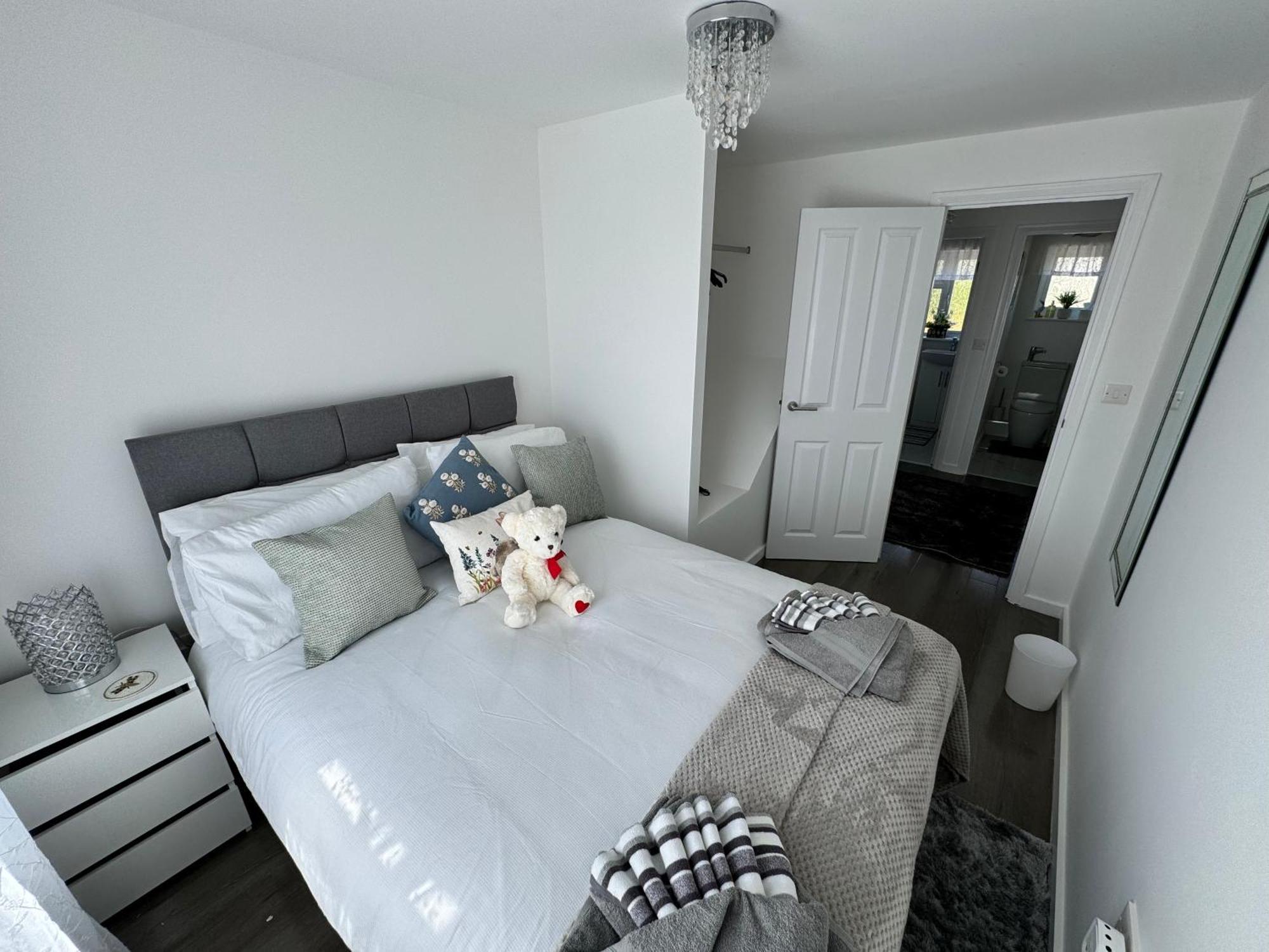 Modern 3-Bed Hideaway Near Westgate With Parking Villa Canterbury Buitenkant foto