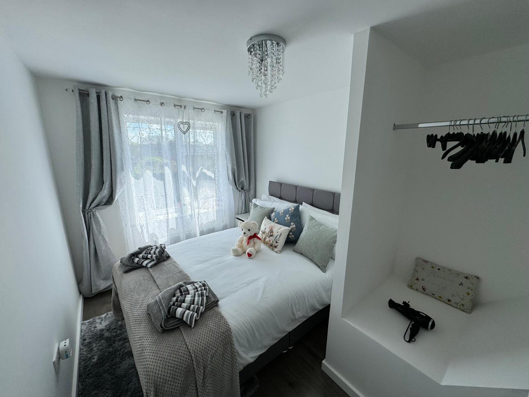 Modern 3-Bed Hideaway Near Westgate With Parking Villa Canterbury Buitenkant foto